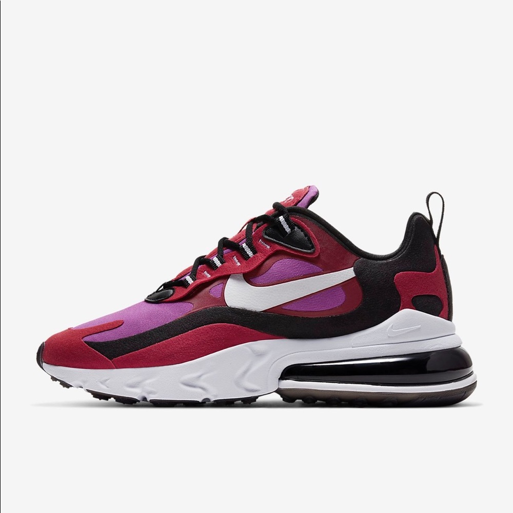 NIKE Air Max 270 React